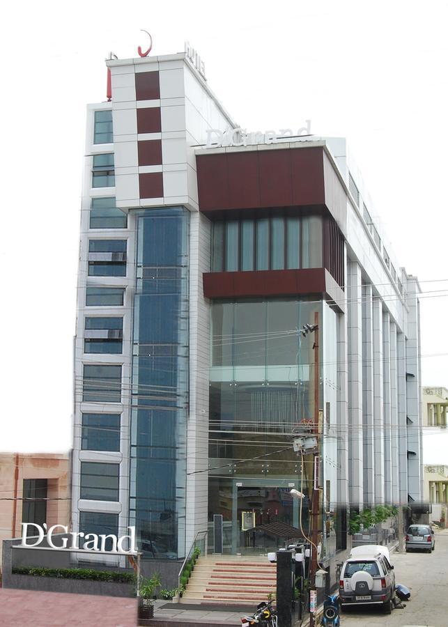 Hotel D'Grand Bareilly Exterior foto