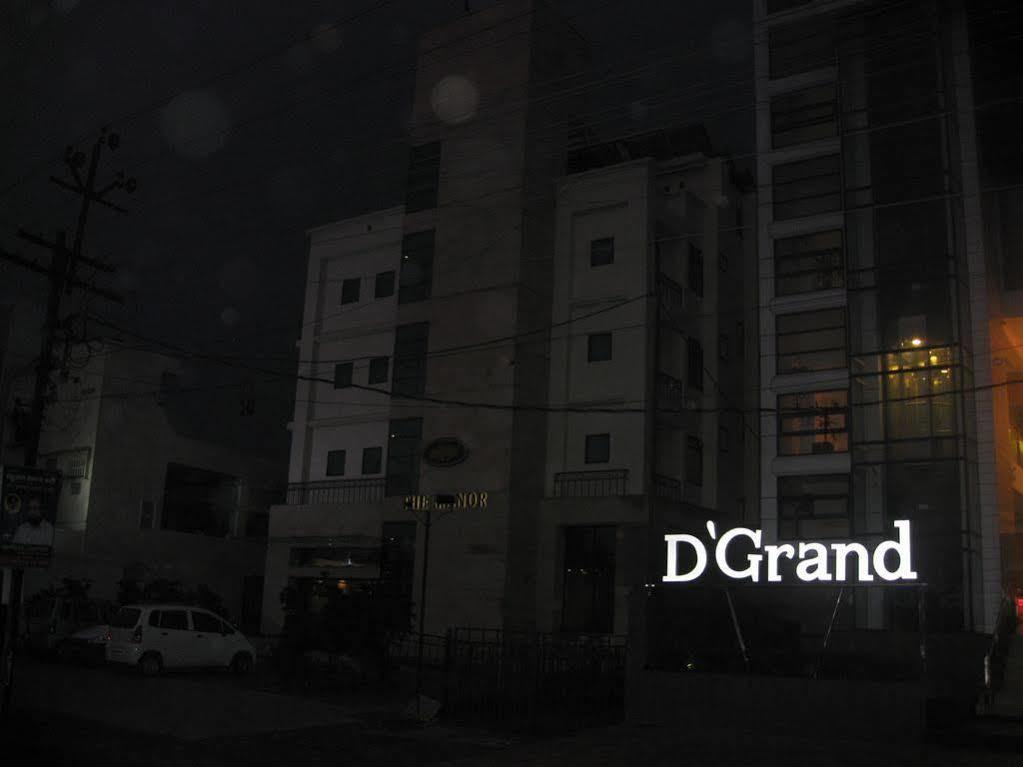 Hotel D'Grand Bareilly Exterior foto